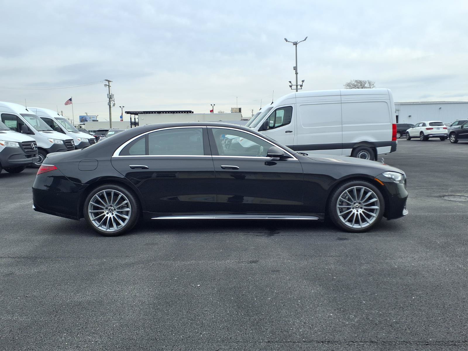 Used 2023 Mercedes-Benz S 500 4MATIC image 5