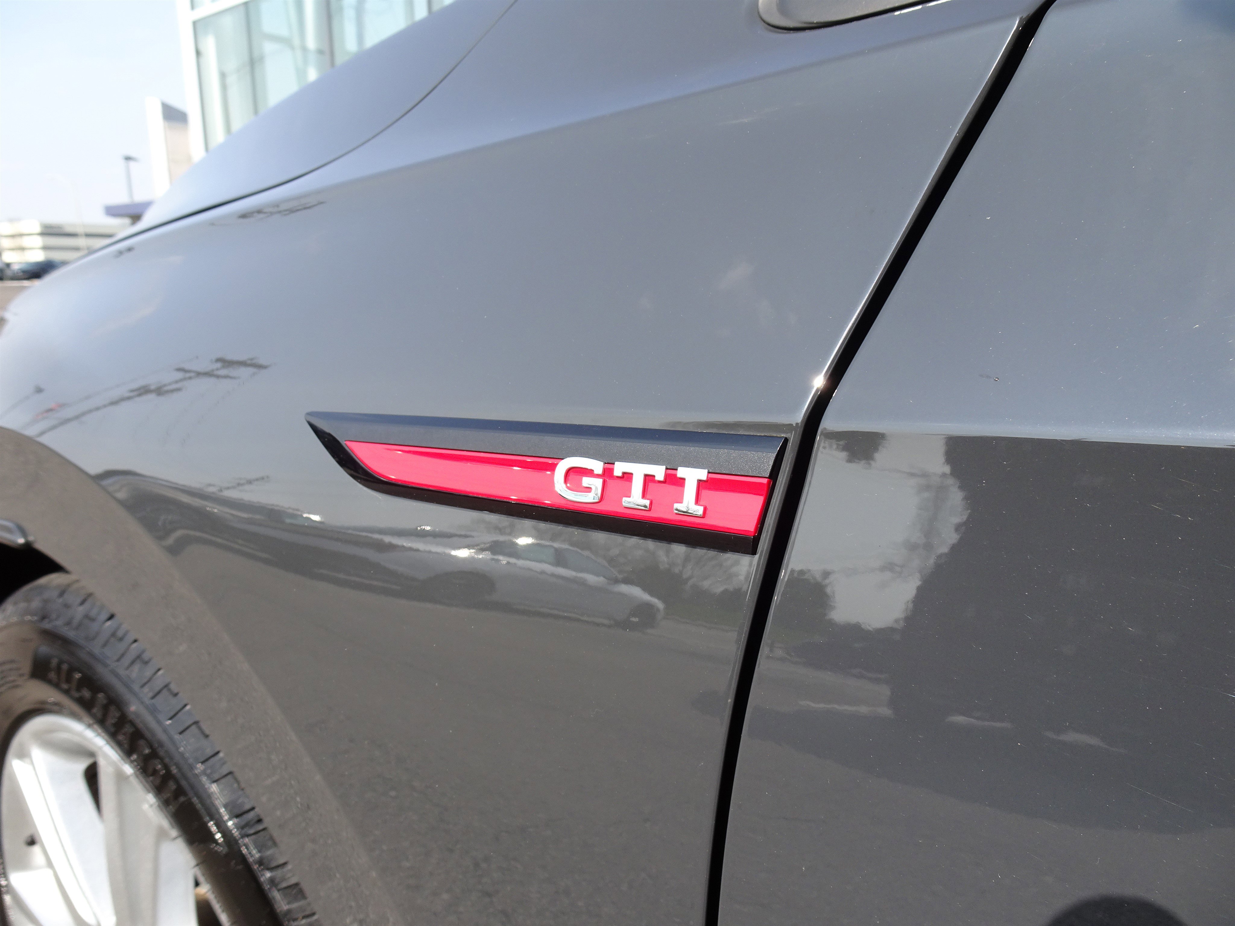 Used 2023 Volkswagen GTI 40th Anniversary Edition FWD image 8