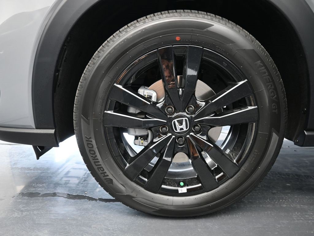 New 2026 Honda HR-V Sport image 9