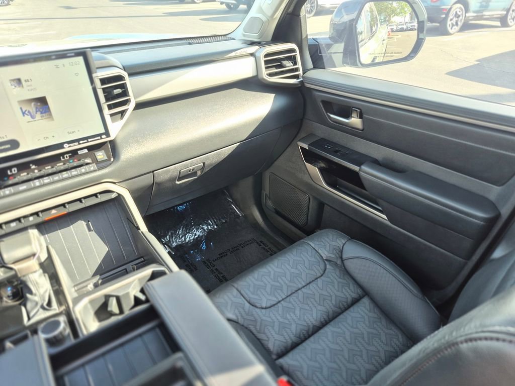 Used 2024 Toyota Tundra Limited image 31