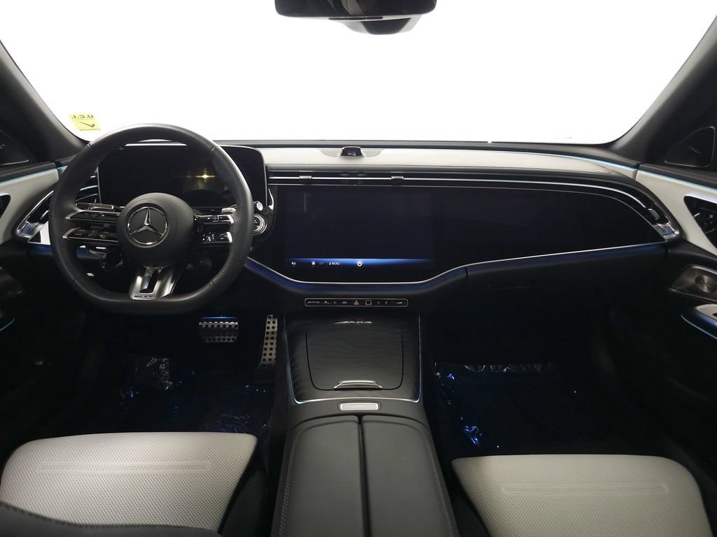 Used 2025 Mercedes-Benz E 53 AMG e 4MATIC Sedan image 26