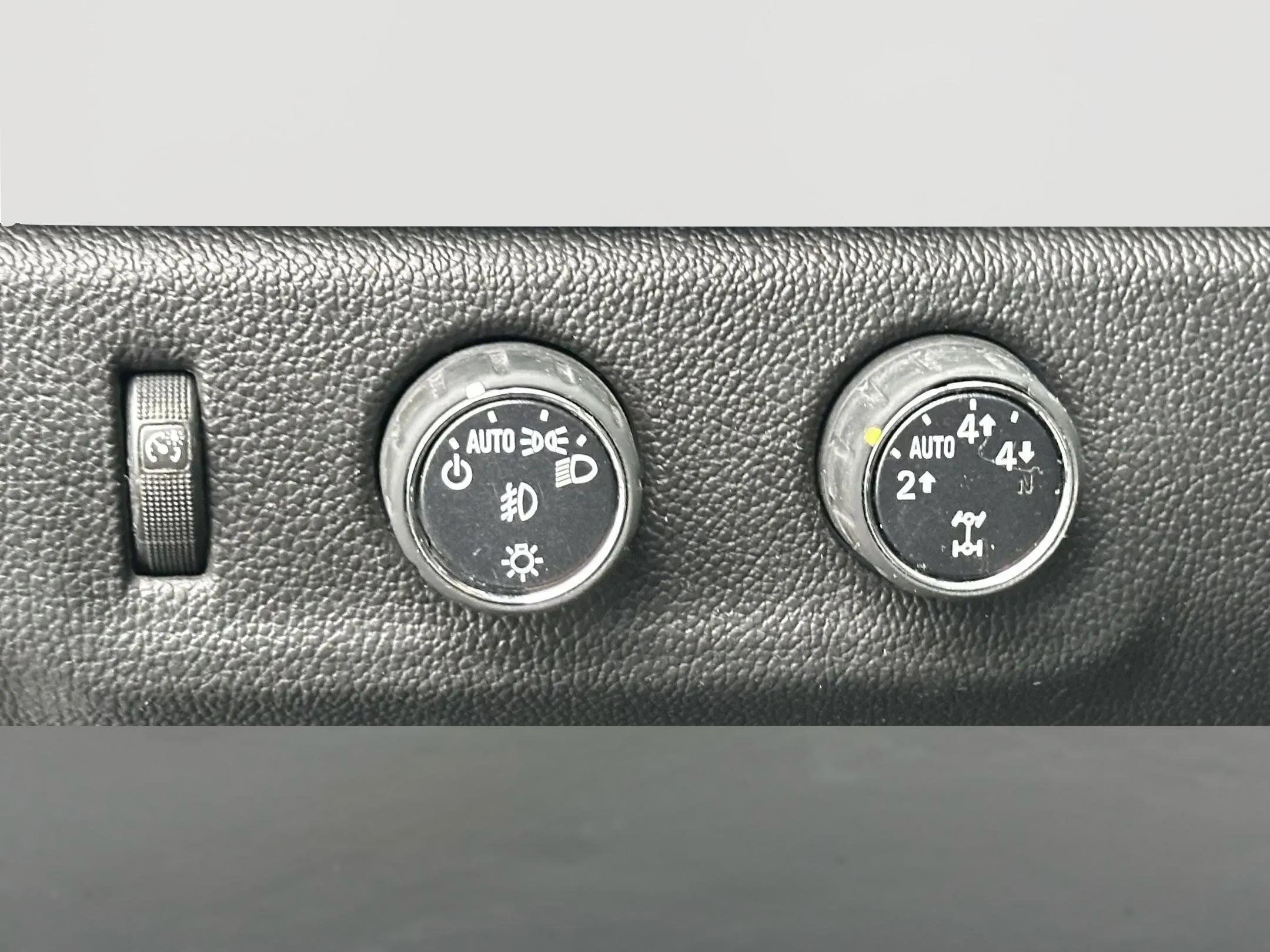 Used 2016 GMC Canyon SLT AWD/4WD image 24