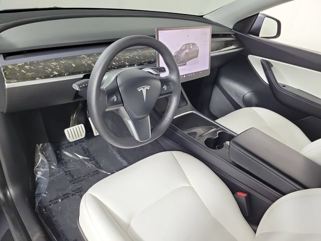 Used 2022 Tesla Model Y Performance AWD/4WD image 17