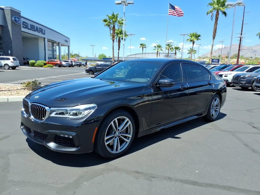 Used 2019 BMW 750i xDrive w/ M Sport Package AWD/4WD image 7