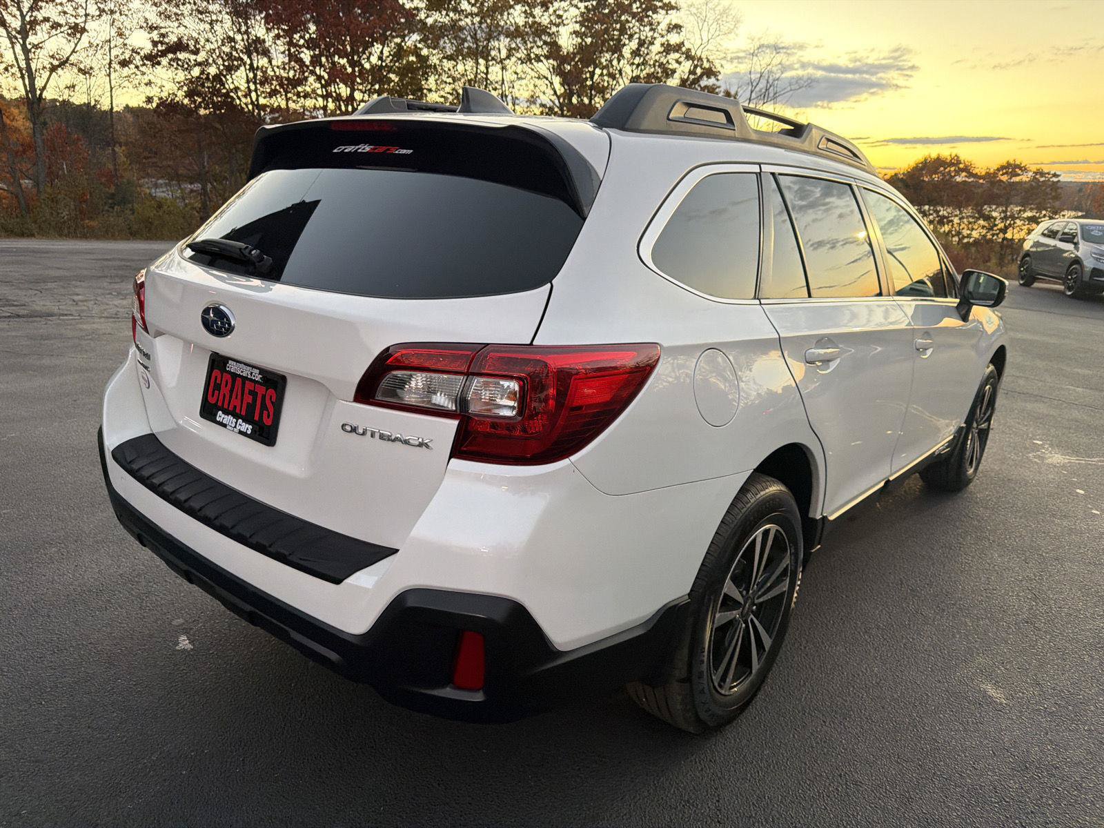 Used 2018 Subaru Outback 2.5i Premium AWD/4WD image 5