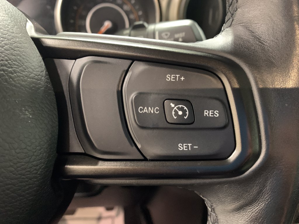 Used 2019 Jeep Wrangler Unlimited Sport S AWD/4WD image 22