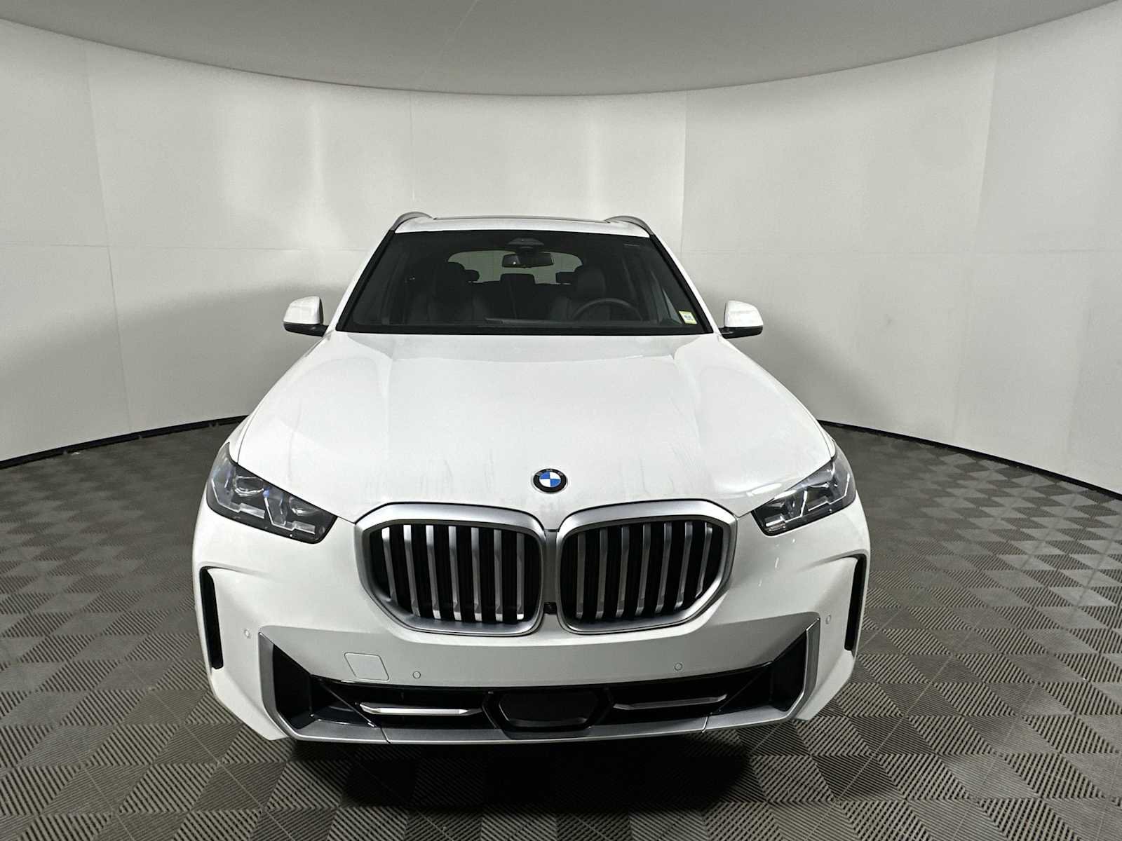 New 2026 BMW X5 xDrive40i image 5