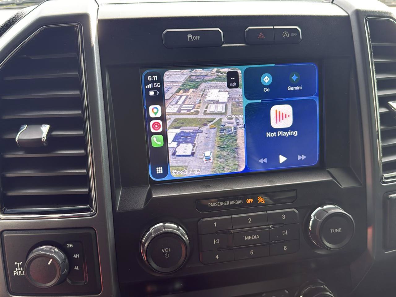 Used 2019 Ford F150 XLT w/ Equipment Group 302A Luxury AWD/4WD image 26