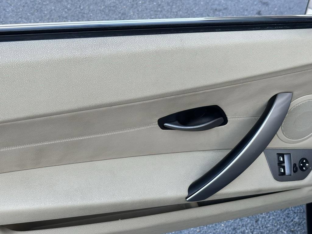 Used 2003 BMW Z4 3.0i image 15