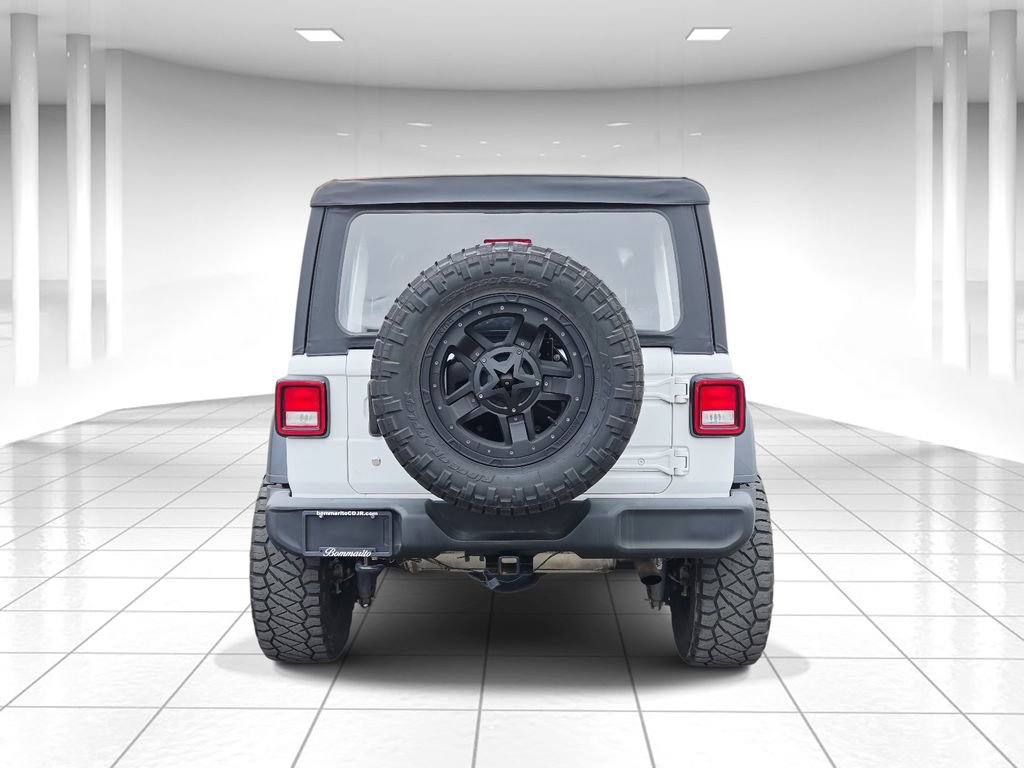 Used 2018 Jeep Wrangler Unlimited Sport image 4