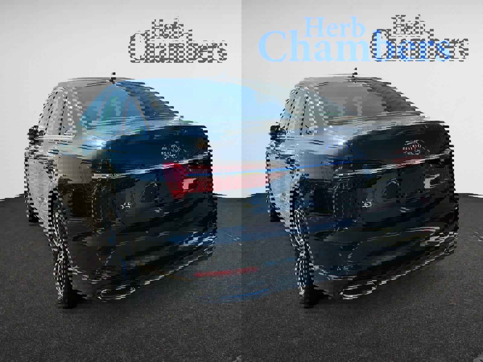 Used 2022 Audi A6 Premium Plus image 3