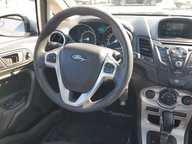 Used 2017 Ford Fiesta SE image 14