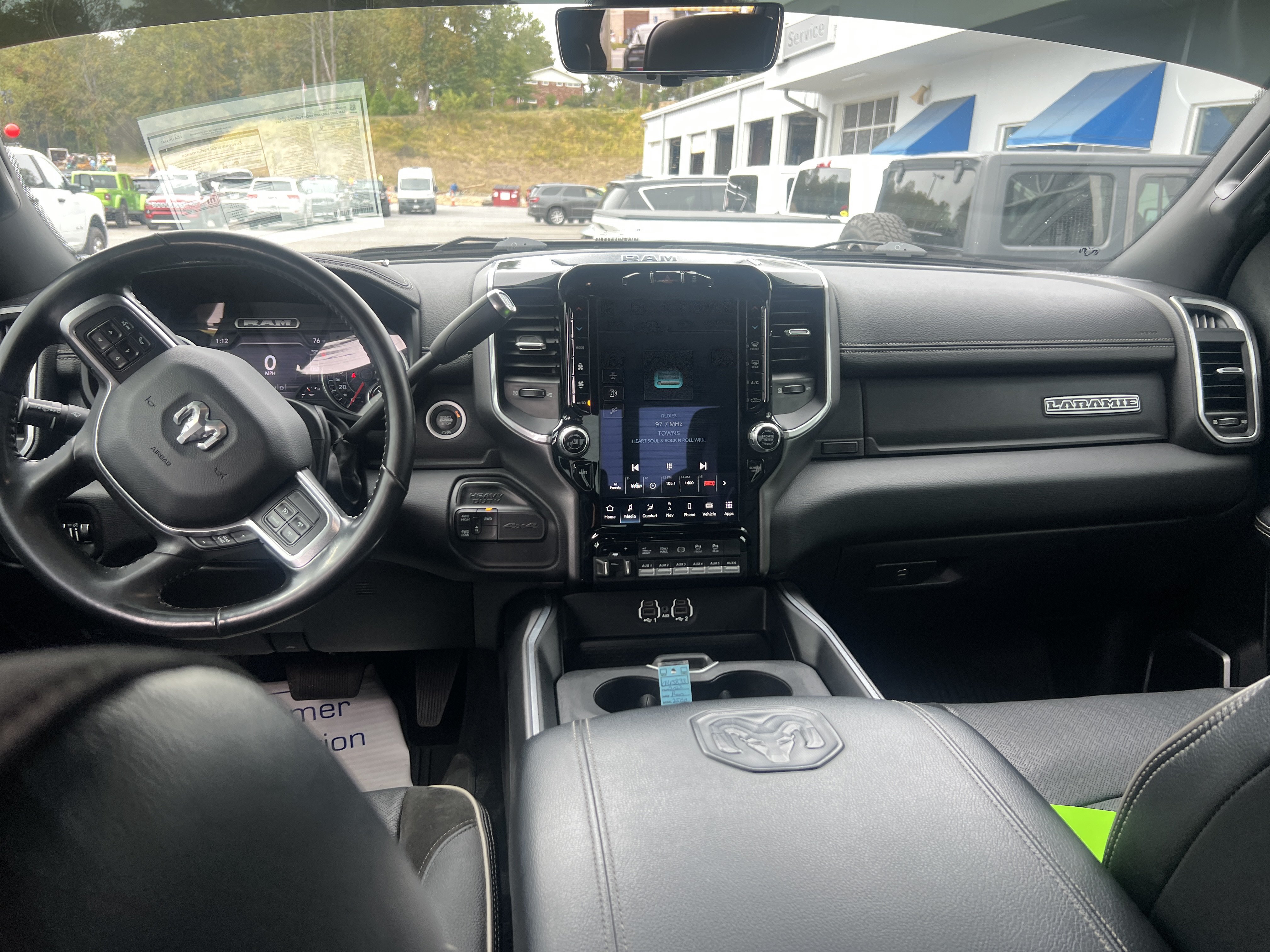 Used 2022 RAM 2500 Laramie AWD/4WD image 22