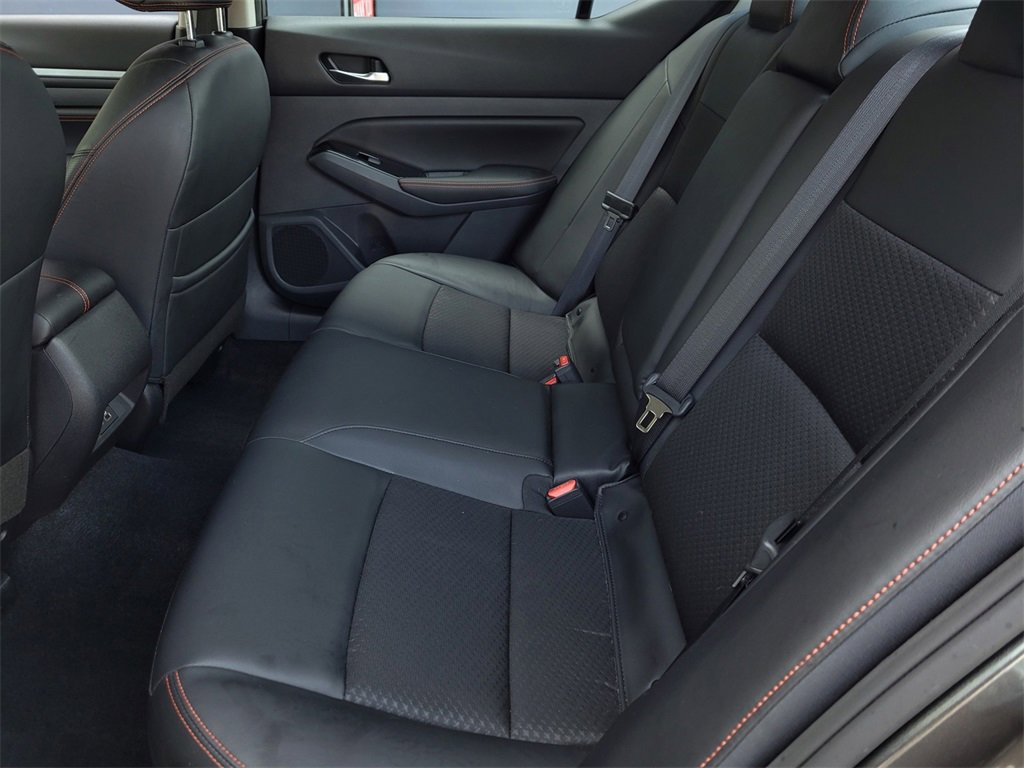 Used 2023 Nissan Altima 2.5 SR image 13