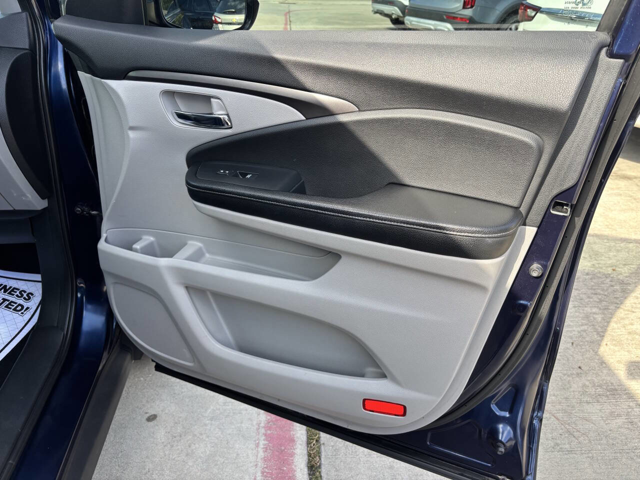 Used 2017 Honda Ridgeline RTS image 19