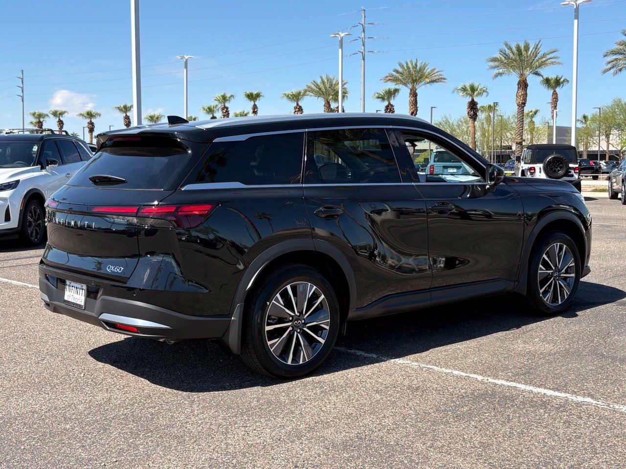 New 2027 INFINITI QX60 Luxe FWD image 6