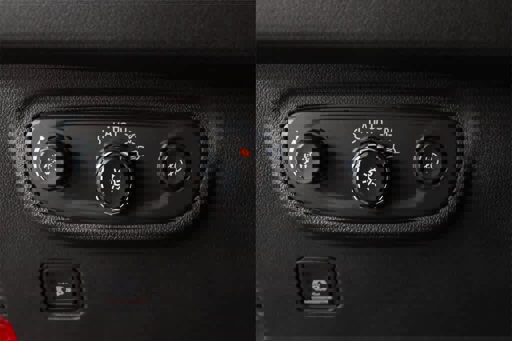 Used 2019 GMC Terrain Denali image 23