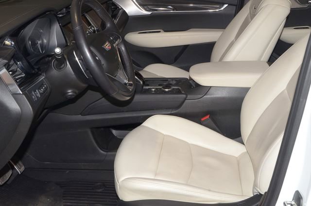 Certified 2023 Cadillac XT6 Sport w/ Technology Package image 23