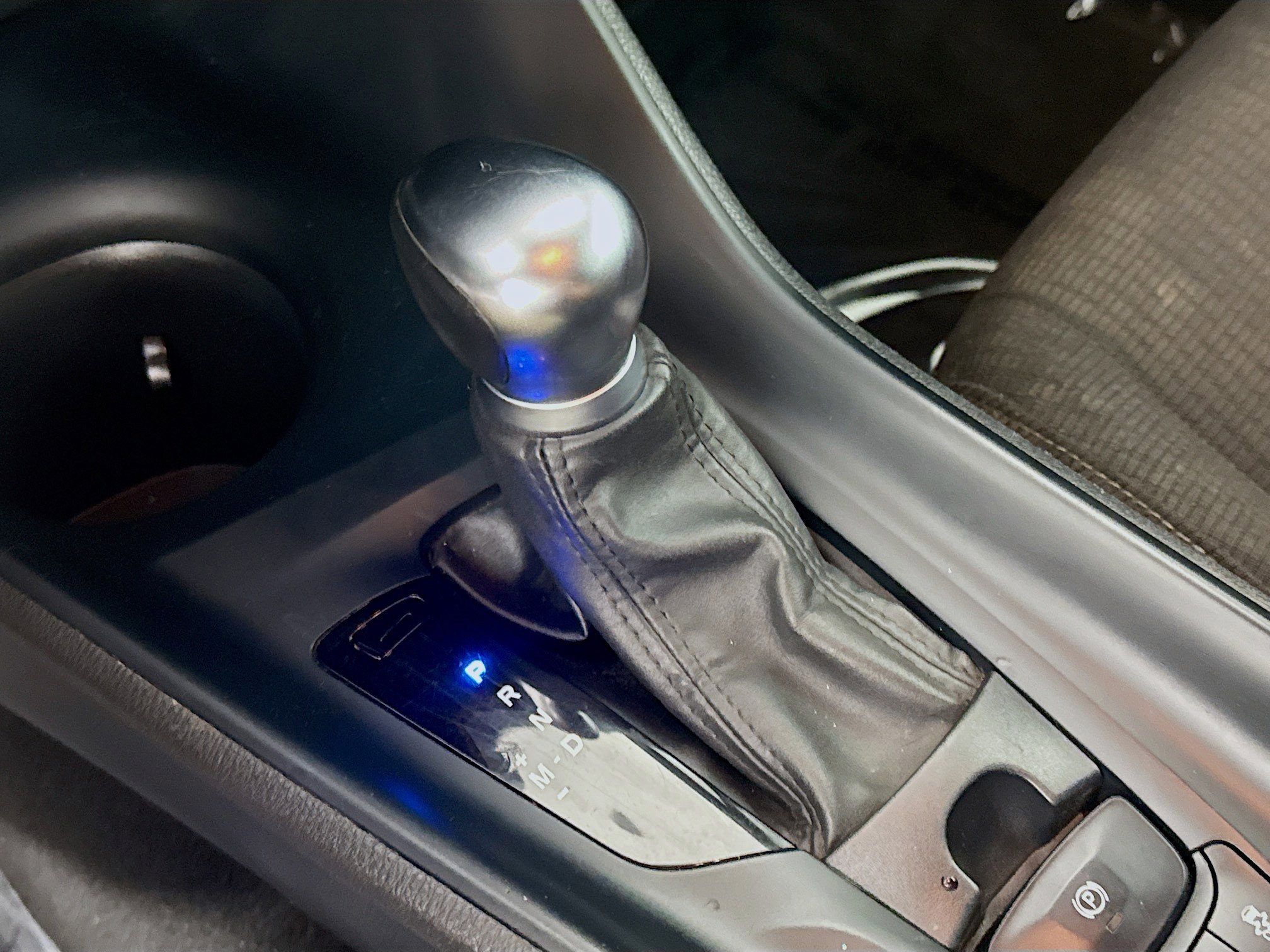 Used 2019 Toyota C-HR LE image 20