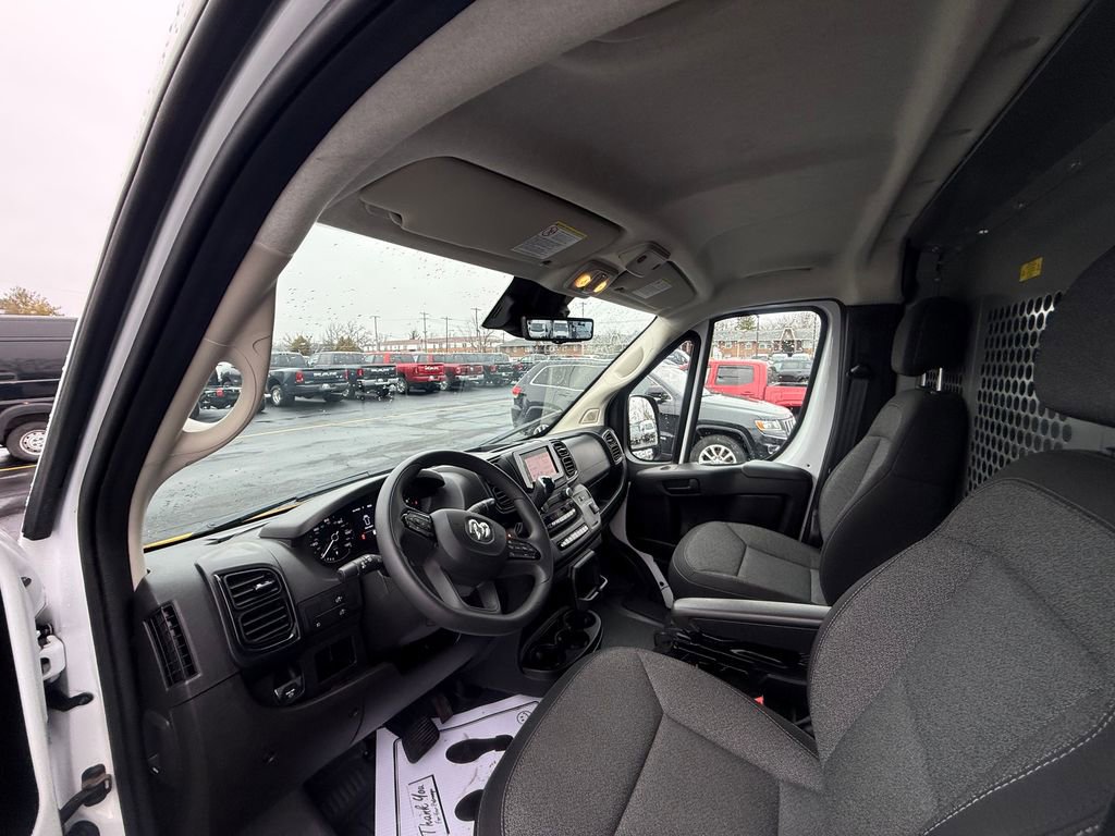 Used 2024 RAM ProMaster 2500 w/ Safety Group image 29