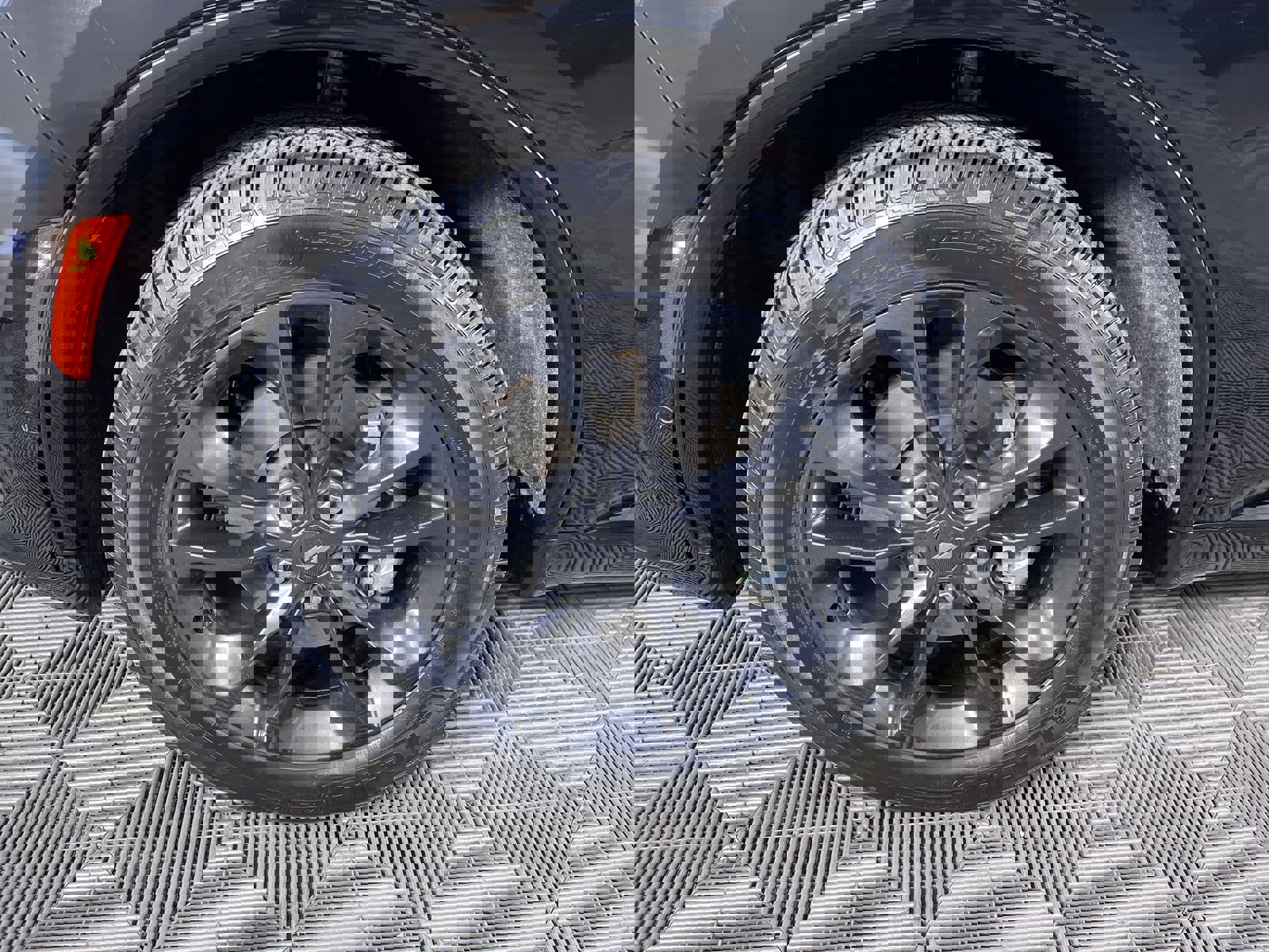 Used 2023 Dodge Durango R/T image 28