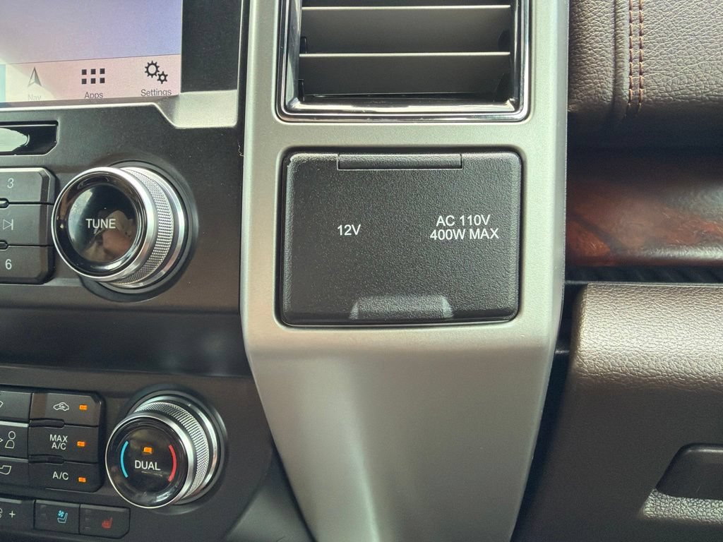 Used 2019 Ford F150 King Ranch w/ Equipment Group 601A Luxury AWD/4WD image 42