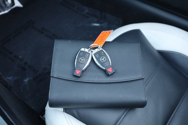 Used 2014 Mercedes-Benz SLK 55 AMG image 38