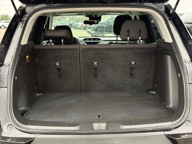 Used 2022 Chevrolet TrailBlazer LT w/ Driver Confidence Package image 6