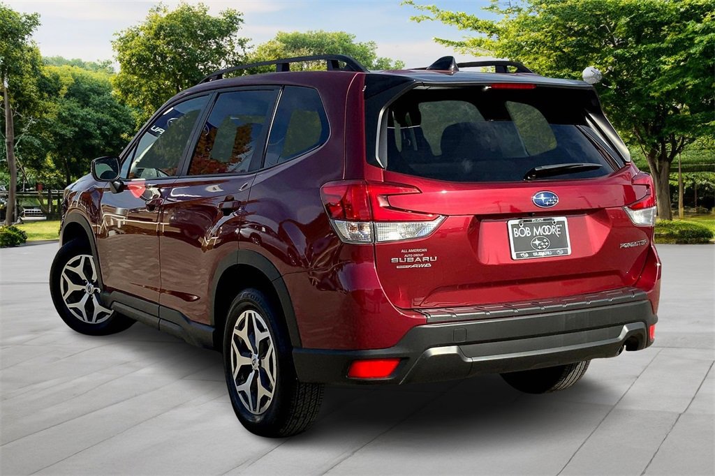 Used 2024 Subaru Forester Premium image 4
