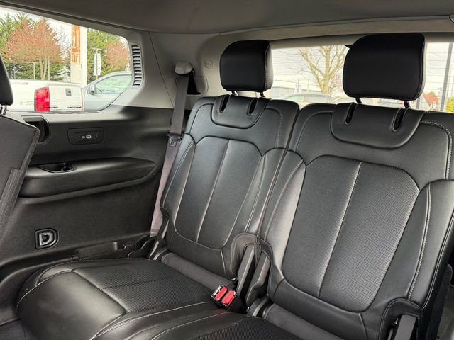 Used 2023 Jeep Grand Cherokee L Limited w/ Luxury Tech Group II AWD/4WD image 46