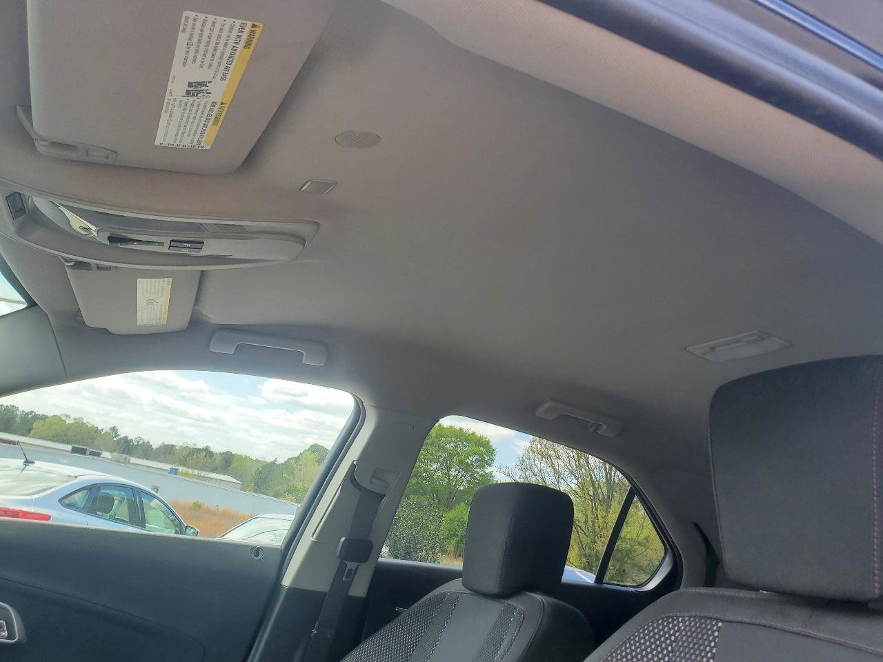 Used 2017 Chevrolet Equinox LT w/ Convenience Package image 17