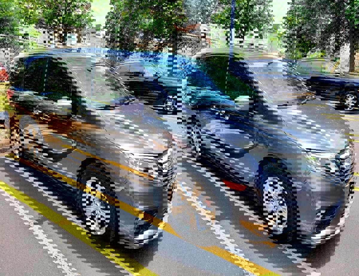 Used 2019 Honda Odyssey EX-L image 8