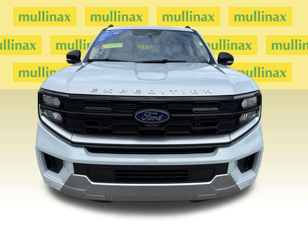 Used 2025 Ford Expedition Max Platinum AWD/4WD image 12