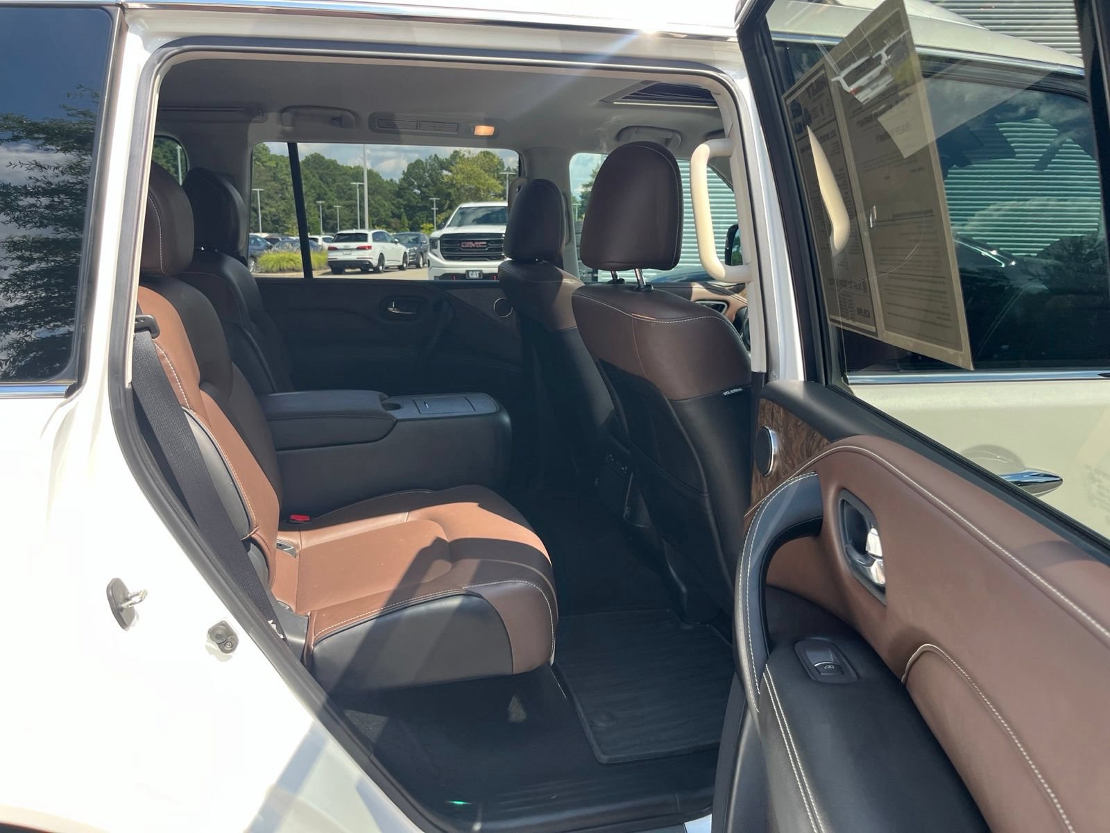 Used 2021 INFINITI QX80 Premium Select w/ All-Season Package RWD image 35