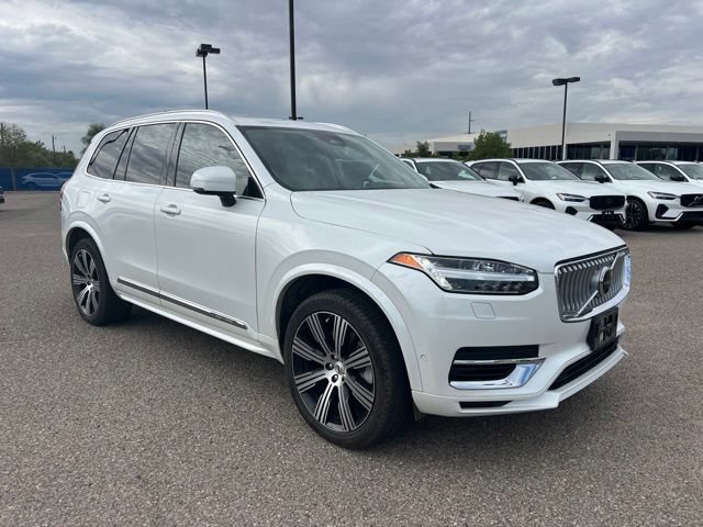 Used 2024 Volvo XC90 T8 Plus w/ Protection Package Premier AWD/4WD image 1