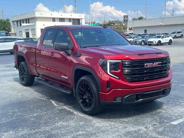 Used 2023 GMC Sierra 1500 Elevation AWD/4WD image 3