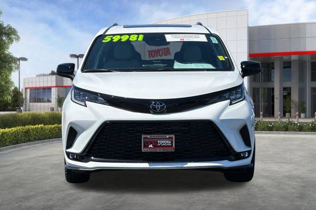 Certified 2026 Toyota Sienna XSE FWD image 11