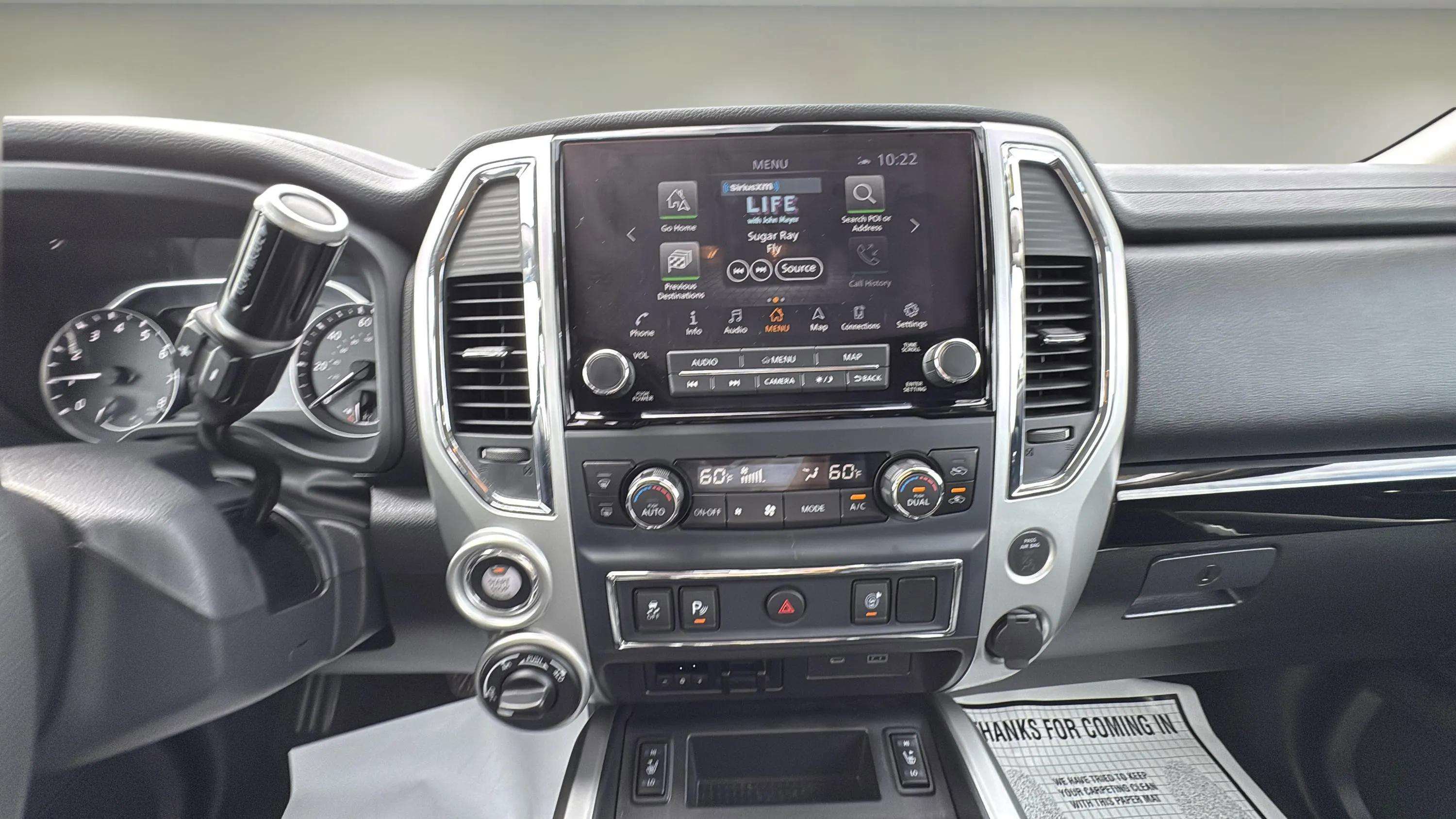 Used 2021 Nissan Titan SV w/ SV Convenience Package image 18