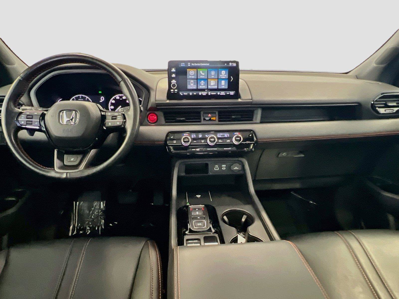 Certified 2025 Honda Pilot TrailSport image 32