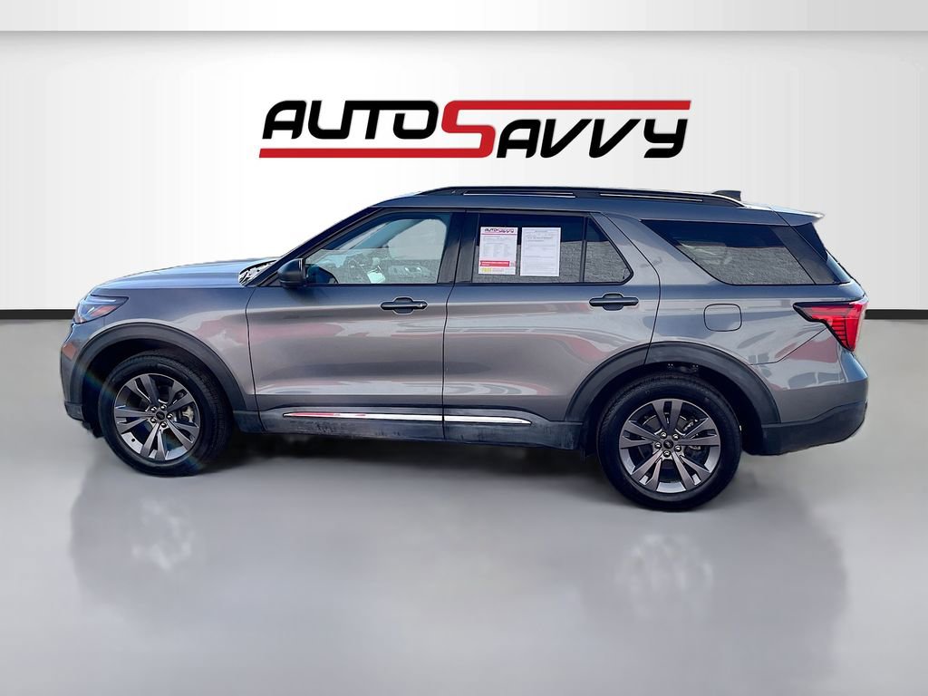 Used 2025 Ford Explorer Active w/ Active Comfort Package image 4
