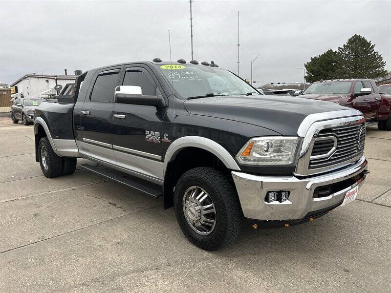 Used 2013 RAM 3500 Laramie w/ Convenience Group image 8