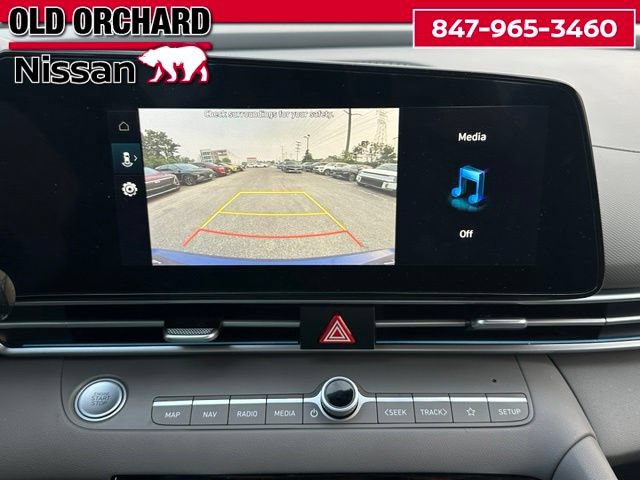 Used 2025 Hyundai Elantra SEL FWD image 16
