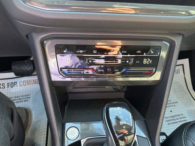 Used 2022 Volkswagen Tiguan SE image 23