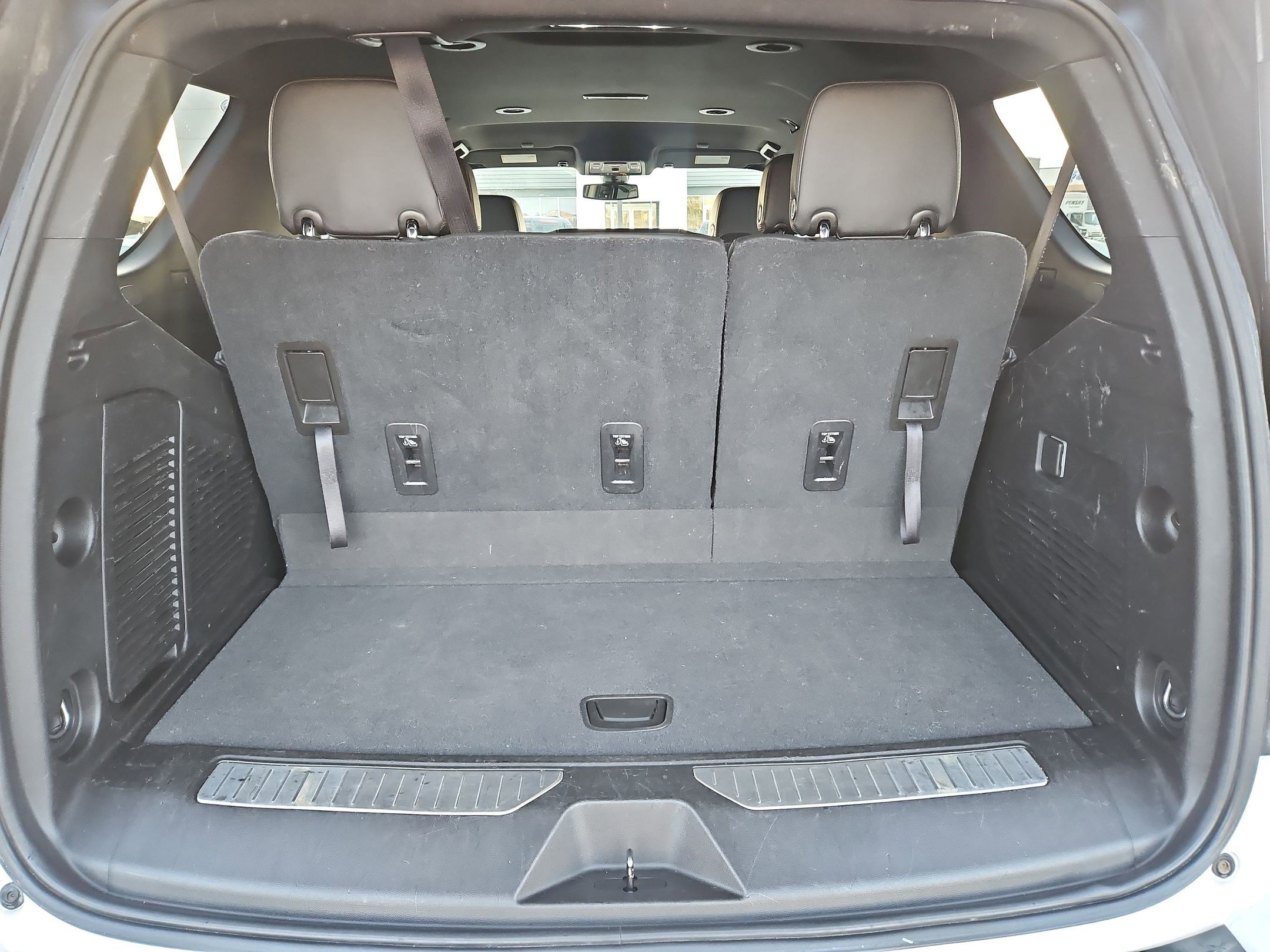 Used 2021 Chevrolet Tahoe RST AWD/4WD image 30