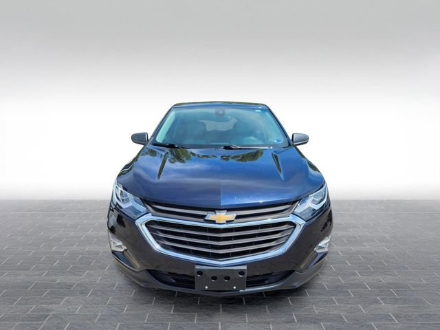 Used 2021 Chevrolet Equinox LS w/ LS Convenience Package FWD image 2