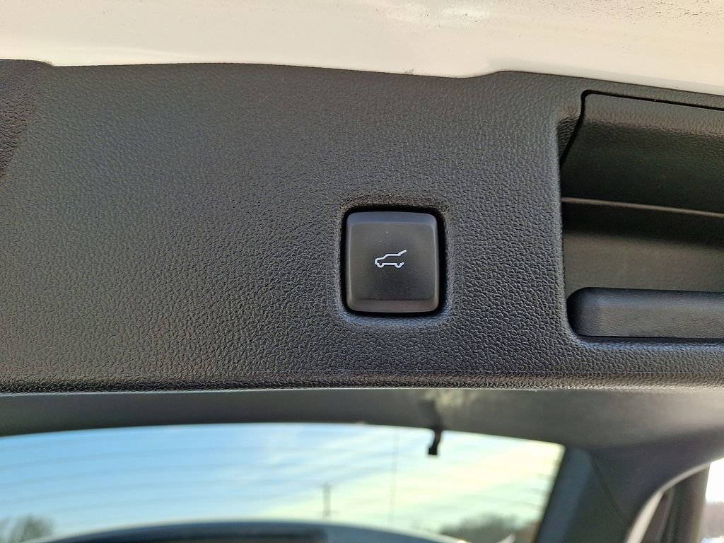 Certified 2022 Ford Escape SEL image 29