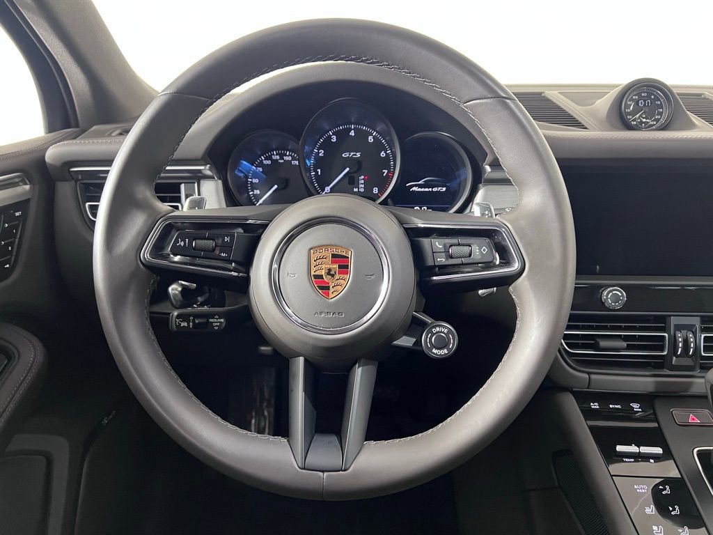 Certified 2024 Porsche Macan GTS image 20