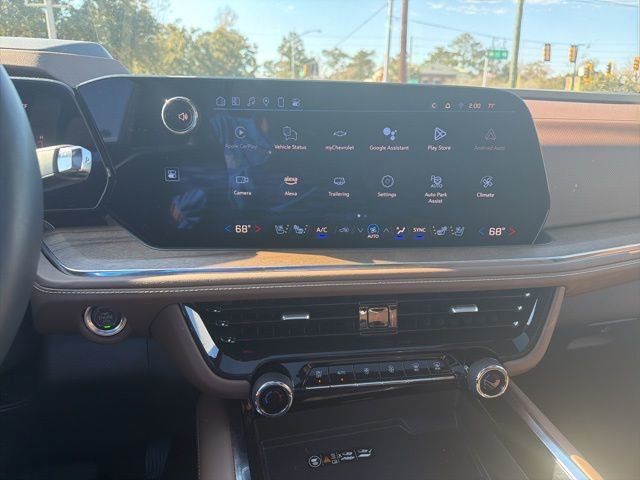 Used 2025 Chevrolet Tahoe High Country image 12