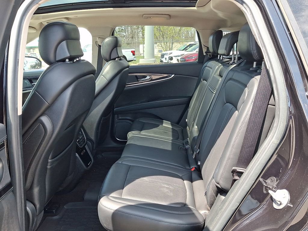 Used 2021 Lincoln Nautilus Reserve w/ Equipment Group 201A AWD/4WD image 10