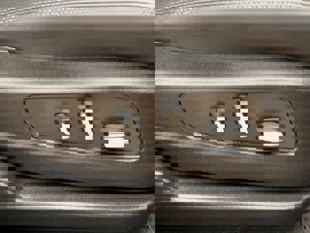 Certified 2023 Cadillac XT6 Premium Luxury image 25